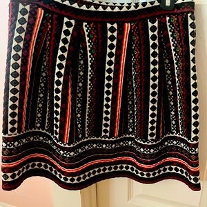 Multi color, Pull on, mid thigh skirt